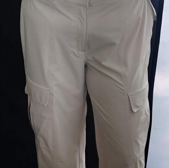Athleta cargo pants - Picture 3 of 7